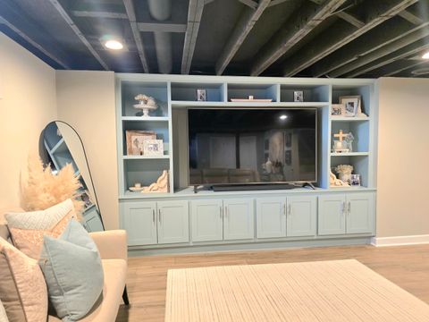 Tiny photo for 344 Douglas Road, Batavia, IL 60510 (MLS # 12610597)