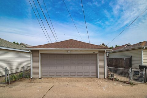 Tiny photo for 4829 W Strong Street, Chicago, IL 60630 (MLS # 12654513)