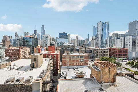 Tiny photo for 400 W ONTARIO Street #1203, Chicago, IL 60654 (MLS # 12470534)