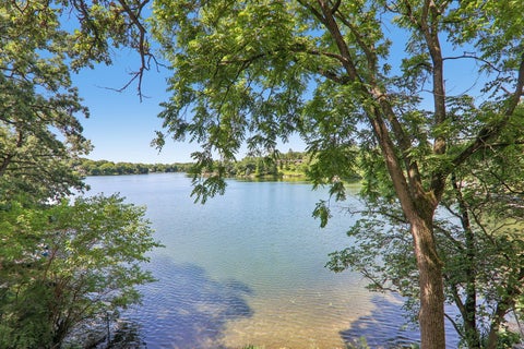 Tiny photo for 200 N Shore Drive, Oakwood Hills, IL 60013 (MLS # 12684728)