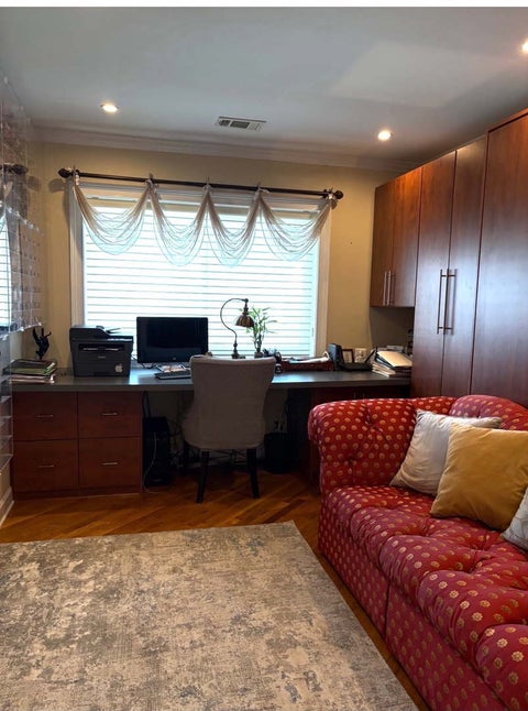 Tiny photo for 9530 N Lamon Avenue #402, Skokie, IL 60077 (MLS # 12689835)