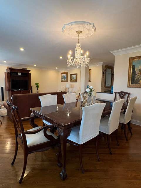 Tiny photo for 9530 N Lamon Avenue #402, Skokie, IL 60077 (MLS # 12689835)