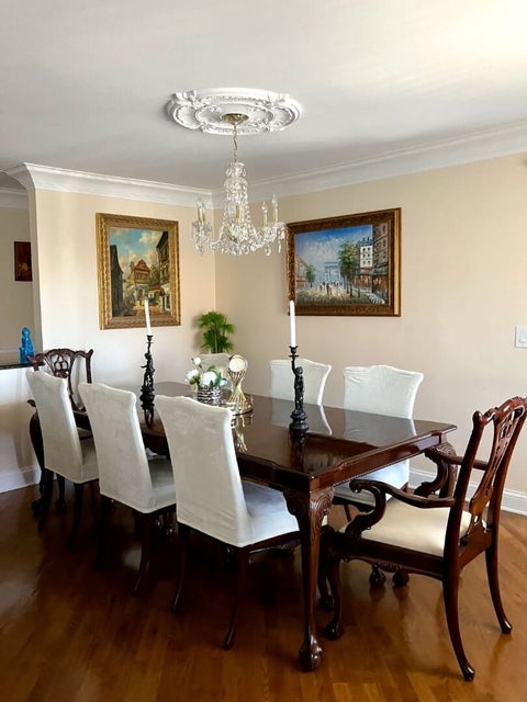 Tiny photo for 9530 N Lamon Avenue #402, Skokie, IL 60077 (MLS # 12689835)