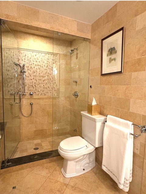 Tiny photo for 9530 N Lamon Avenue #402, Skokie, IL 60077 (MLS # 12689835)