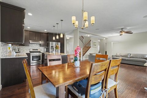 Tiny photo for 5007 Emmas Way, Champaign, IL 61822 (MLS # 12637267)