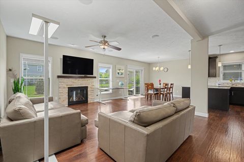 Tiny photo for 5007 Emmas Way, Champaign, IL 61822 (MLS # 12637267)