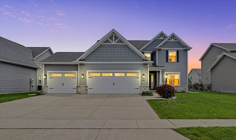 Tiny photo for 5007 Emmas Way, Champaign, IL 61822 (MLS # 12637267)