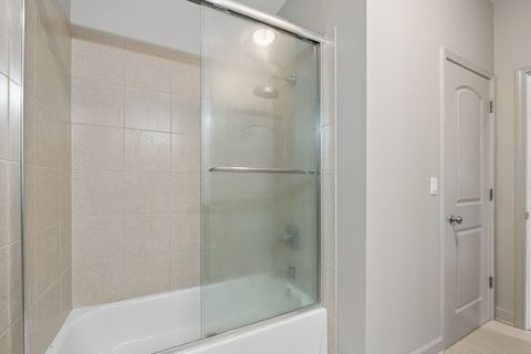 Tiny photo for Oak Park, IL 60301 (MLS # 12628305)