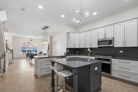 Tiny photo for Oak Park, IL 60301 (MLS # 12628305)