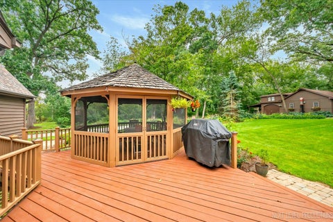 Tiny photo for 40W815 S Bridle Creek Drive, St. Charles, IL 60175 (MLS # 12748754)