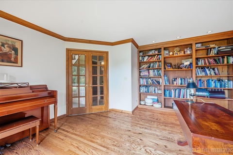 Tiny photo for 40W815 S Bridle Creek Drive, St. Charles, IL 60175 (MLS # 12748754)