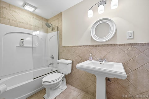 Tiny photo for 40W815 S Bridle Creek Drive, St. Charles, IL 60175 (MLS # 12748754)