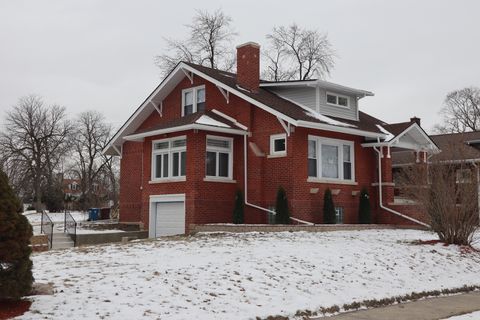 Photo of 210 W 16th Place, Chicago Heights, IL 60411 (MLS # 12544891)