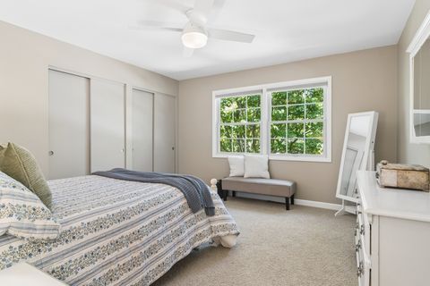 Tiny photo for 1019 E Waverly Drive, Arlington Heights, IL 60004 (MLS # 12662557)