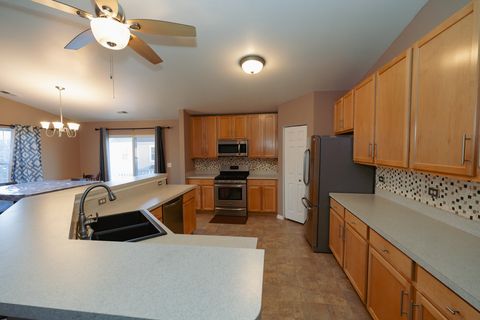 Tiny photo for 5012 Norwalk Court, Plainfield, IL 60586 (MLS # 12597229)
