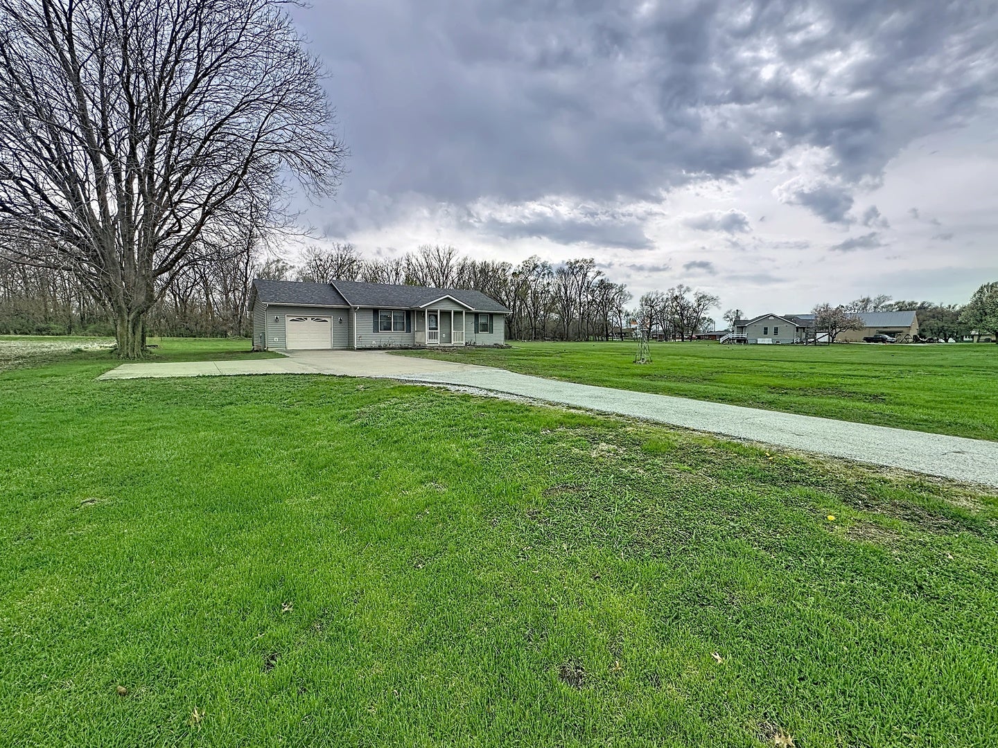 2524 Big Island Parkway