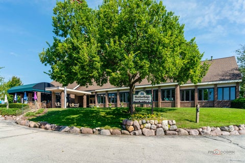 Tiny photo for 5791 Regency Court, Gurnee, IL 60031 (MLS # 12737351)
