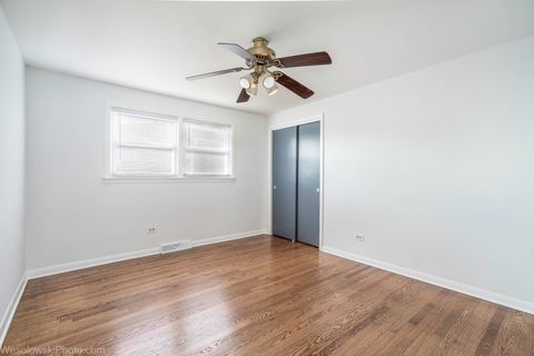 Tiny photo for 30 W 126th Place, Chicago, IL 60628 (MLS # 12618857)