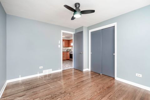 Tiny photo for 30 W 126th Place, Chicago, IL 60628 (MLS # 12618857)