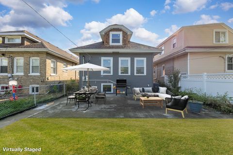 Tiny photo for 2508 Kenilworth Avenue, Berwyn, IL 60402 (MLS # 12415746)
