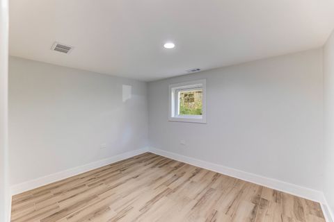 Tiny photo for 2508 Kenilworth Avenue, Berwyn, IL 60402 (MLS # 12415746)