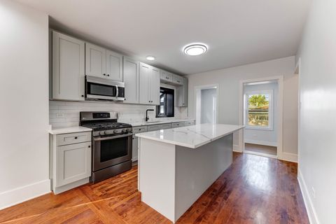 Tiny photo for 2508 Kenilworth Avenue, Berwyn, IL 60402 (MLS # 12415746)