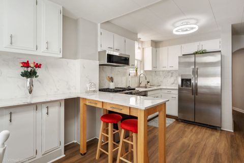 Tiny photo for 3028 S Union Avenue, Chicago, IL 60616 (MLS # 12479853)