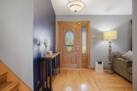 Tiny photo for 811 Westbury Drive, Algonquin, IL 60102 (MLS # 12652110)