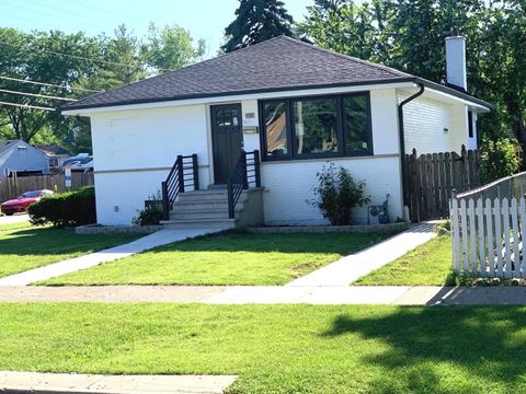 A home in Schiller Park