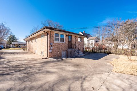 Tiny photo for 333 Barron Street, Bensenville, IL 60106 (MLS # 12603815)
