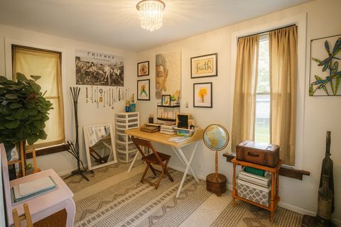 Tiny photo for 508 Mcdonough Street, Joliet, IL 60436 (MLS # 12464359)