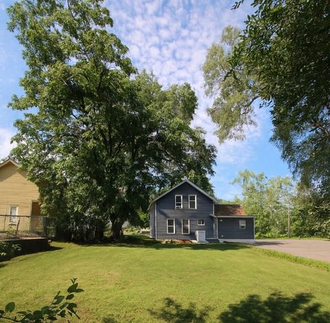Tiny photo for 508 Mcdonough Street, Joliet, IL 60436 (MLS # 12464359)