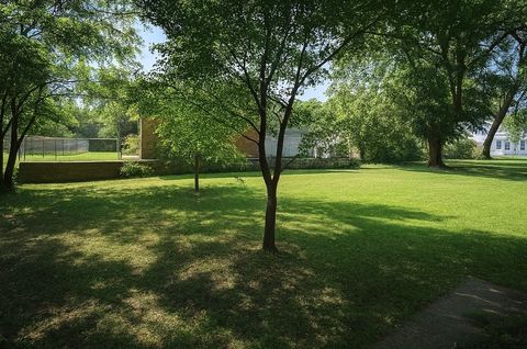 Tiny photo for 508 Mcdonough Street, Joliet, IL 60436 (MLS # 12464359)