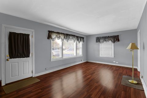 Tiny photo for 4320 W 99th Place, Oak Lawn, IL 60453 (MLS # 12512447)