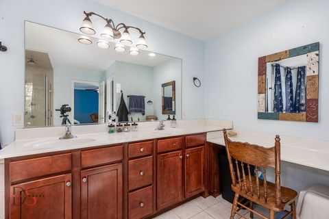 Tiny photo for 597 Redhorse Court, Yorkville, IL 60560 (MLS # 12597354)