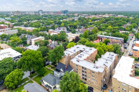 Tiny photo for 406 Wesley Avenue #1, Oak Park, IL 60302 (MLS # 12731388)