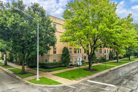 Tiny photo for 406 Wesley Avenue #1, Oak Park, IL 60302 (MLS # 12731388)