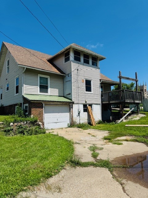 322 W 3rd Street