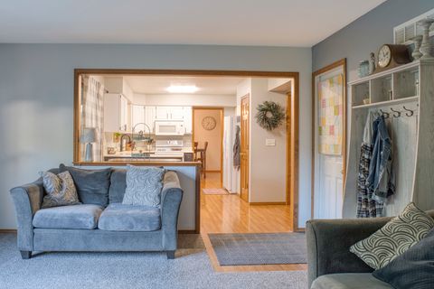 Tiny photo for 1618 Pebblewood Drive, Sycamore, IL 60178 (MLS # 12464550)