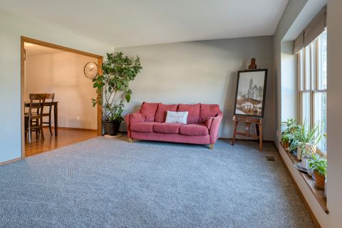 Tiny photo for 1618 Pebblewood Drive, Sycamore, IL 60178 (MLS # 12464550)