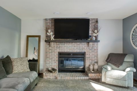 Tiny photo for 1618 Pebblewood Drive, Sycamore, IL 60178 (MLS # 12464550)