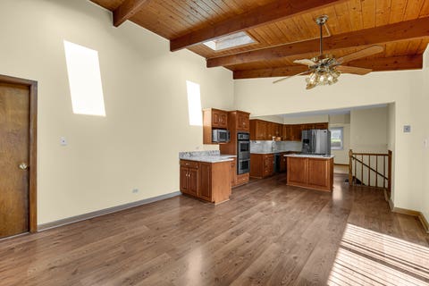 Tiny photo for 2042 W Spring Ridge Drive, Arlington Heights, IL 60004 (MLS # 12630793)