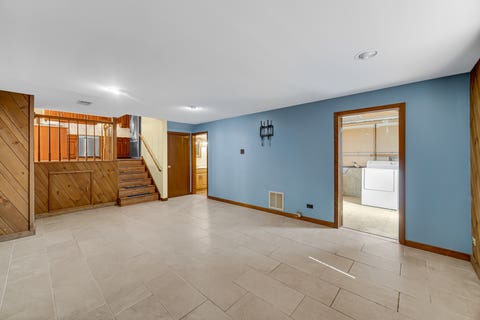 Tiny photo for 2042 W Spring Ridge Drive, Arlington Heights, IL 60004 (MLS # 12630793)