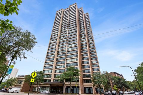 1850 N Clark Street 707 Chicago IL 60614