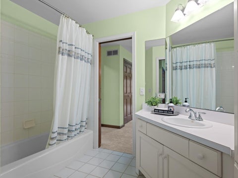 Tiny photo for 7N286 Whispering Trail, St. Charles, IL 60175 (MLS # 12721005)