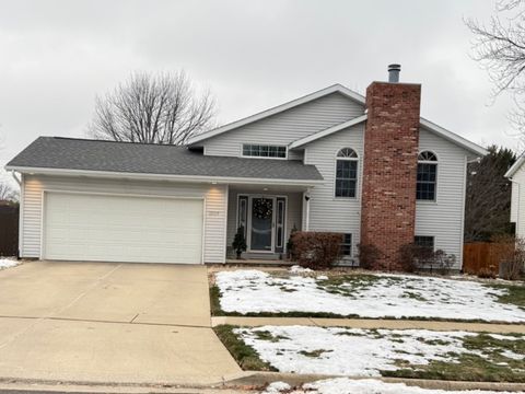 Photo of 1509 Beckenham Drive, Bloomington, IL 61704 (MLS # 12530514)