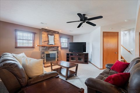 Tiny photo for 1509 Beckenham Drive, Bloomington, IL 61704 (MLS # 12530514)