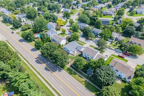 Tiny photo for 1509 Beckenham Drive, Bloomington, IL 61704 (MLS # 12530514)