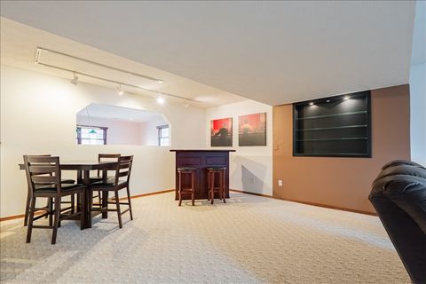 Tiny photo for 1509 Beckenham Drive, Bloomington, IL 61704 (MLS # 12530514)