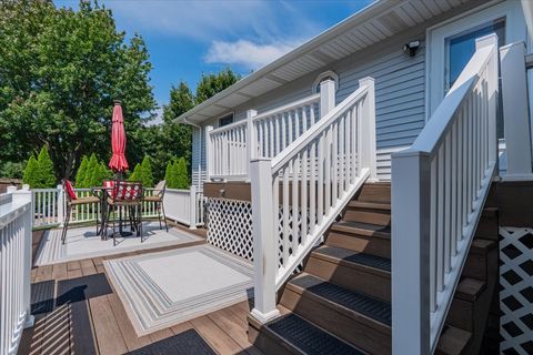 Tiny photo for 1509 Beckenham Drive, Bloomington, IL 61704 (MLS # 12530514)